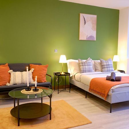 לונדון Goldersgreen Apartments By Sleepy מראה חיצוני תמונה